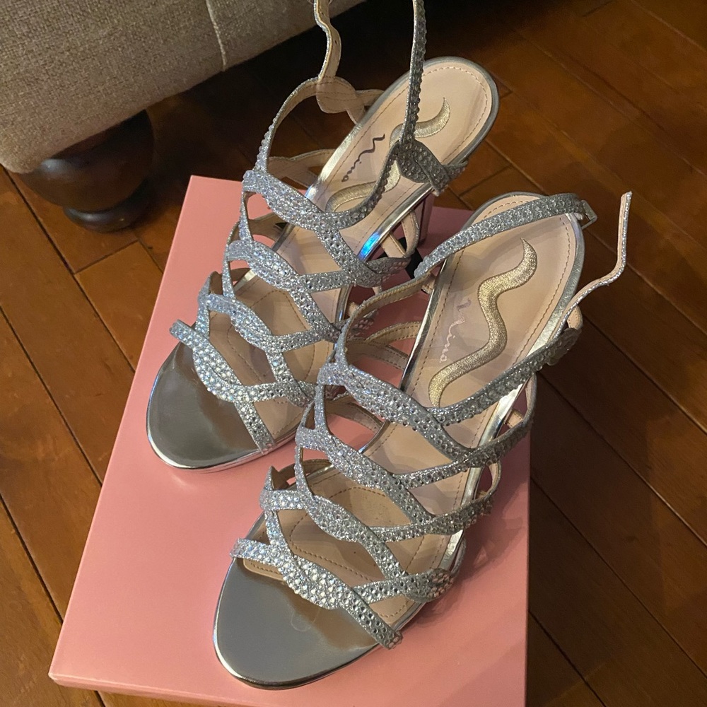 NINA WOMANS HEELS